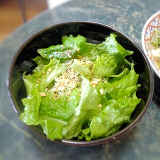 サラダ菜のサラダ★香ばし煎り大豆仕上げ